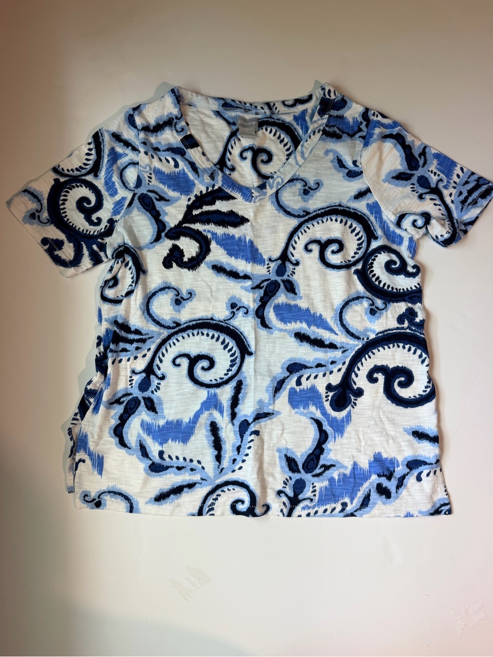 Chico's Blue & Navy Swirl V-Neck Top